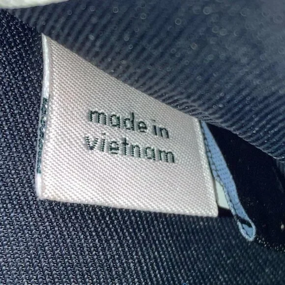 kate spade Spencer Summer Flower Embossed Cardholder with COA - Picture 9 of 9